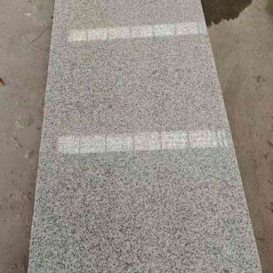 遂宁芝麻白光面毛板