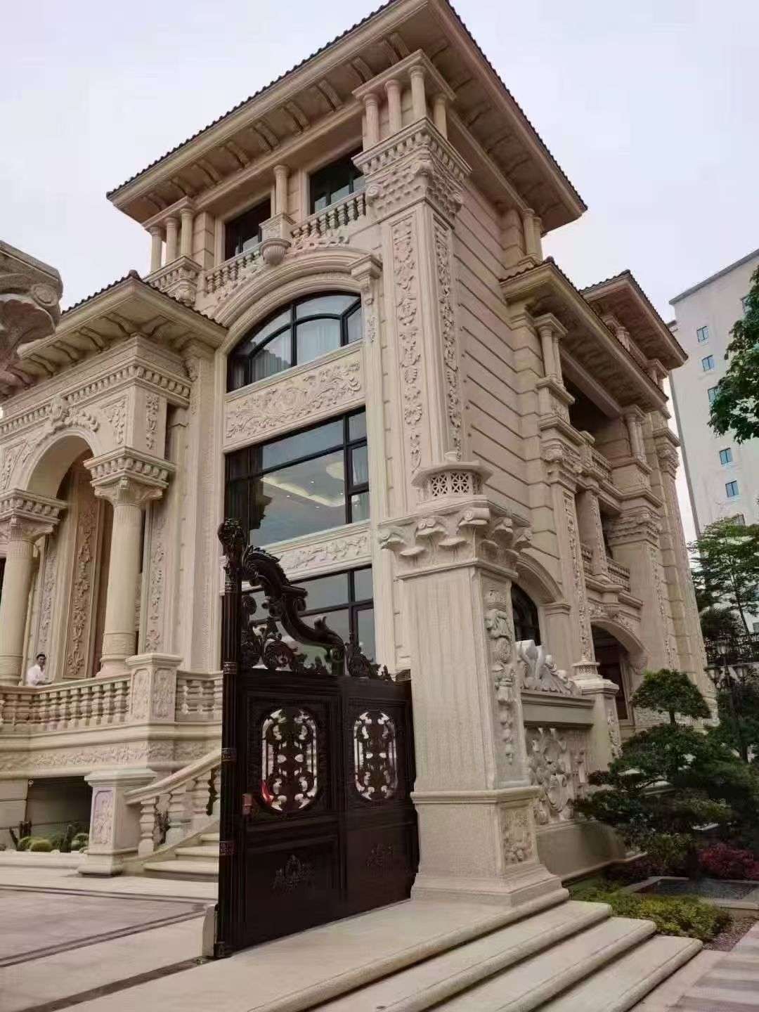 遂宁黄金麻别墅外墙异形定制