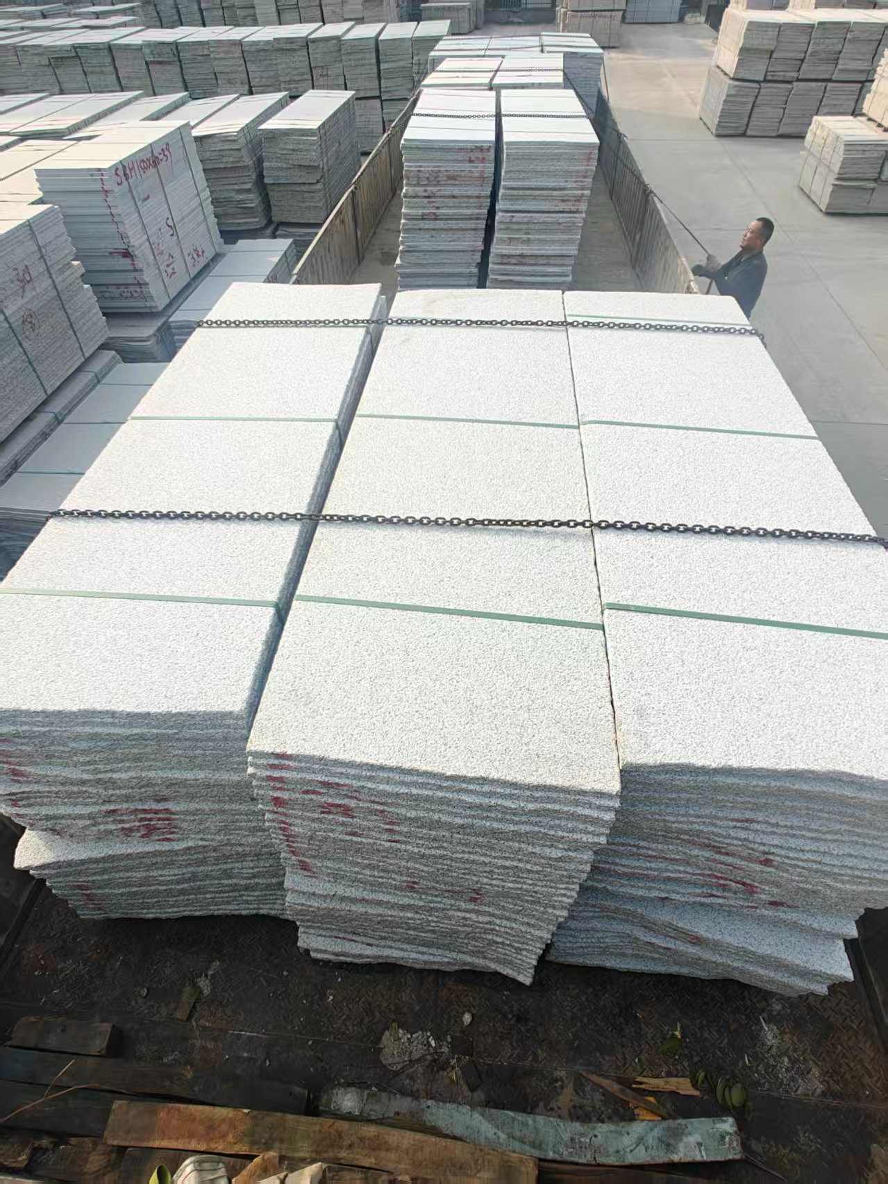 遂宁芝麻白毛板，石材毛板