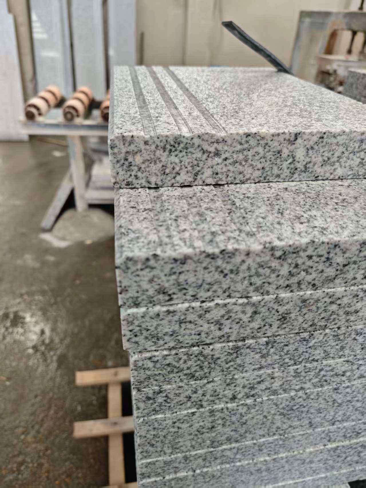 遂宁芝麻白楼梯踏步