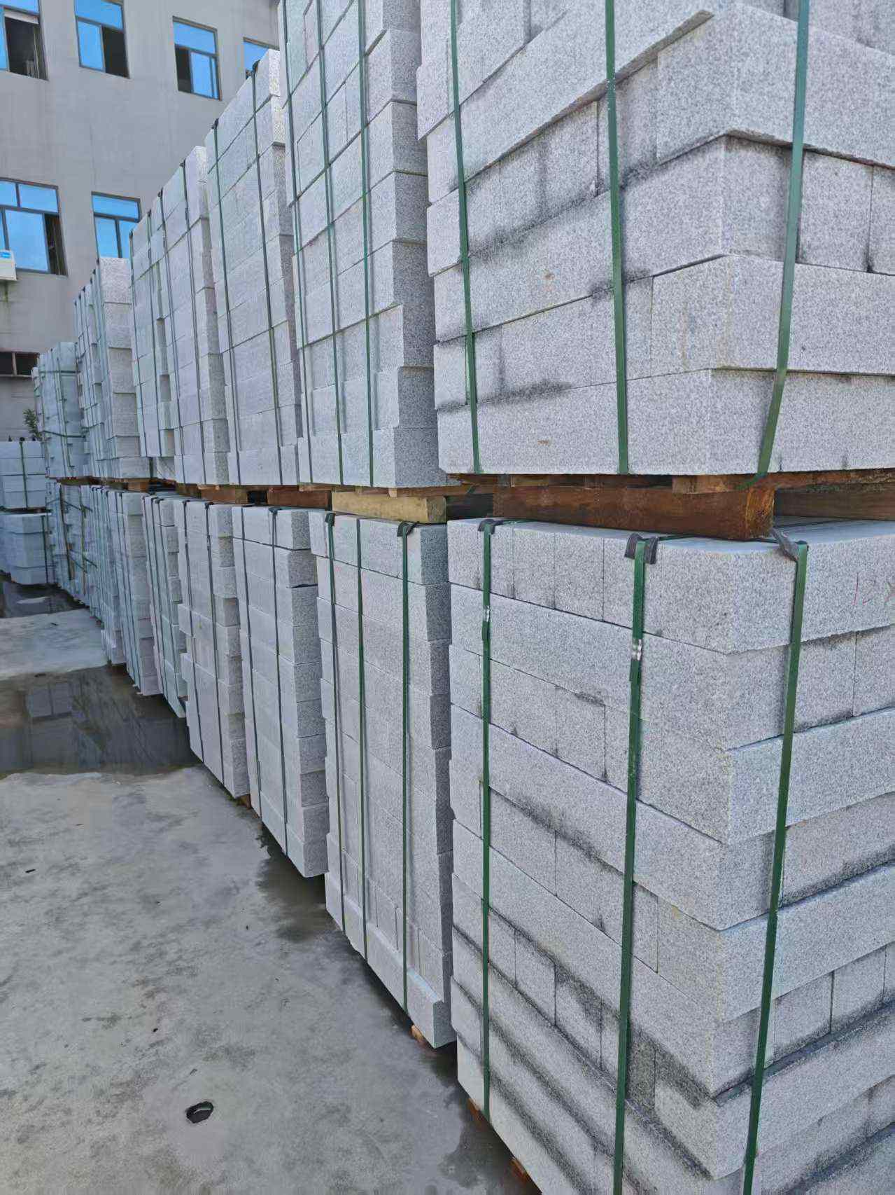 遂宁芝麻白路牙石，路侧石